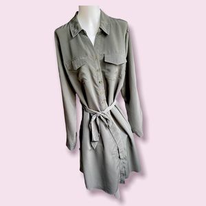 Motherhood maternity olive green button down dress